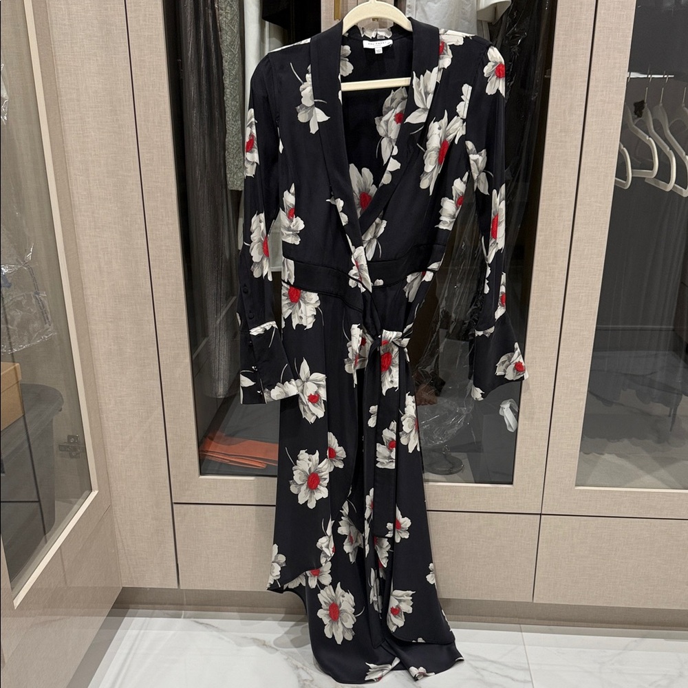 Equipment Black and White Floral Top